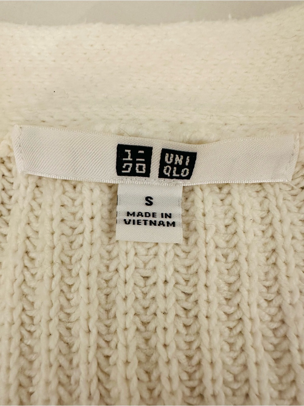 UNIQLO Women's Cream Ribbed Crewneck Sweater